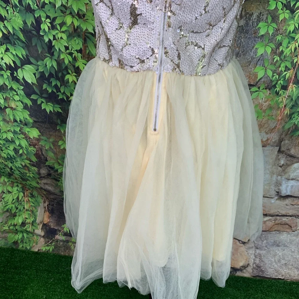 ENTRY French Vanilla Sequined Tulle Dress, Juniors Large/Women's Small - Picture 8 of 12